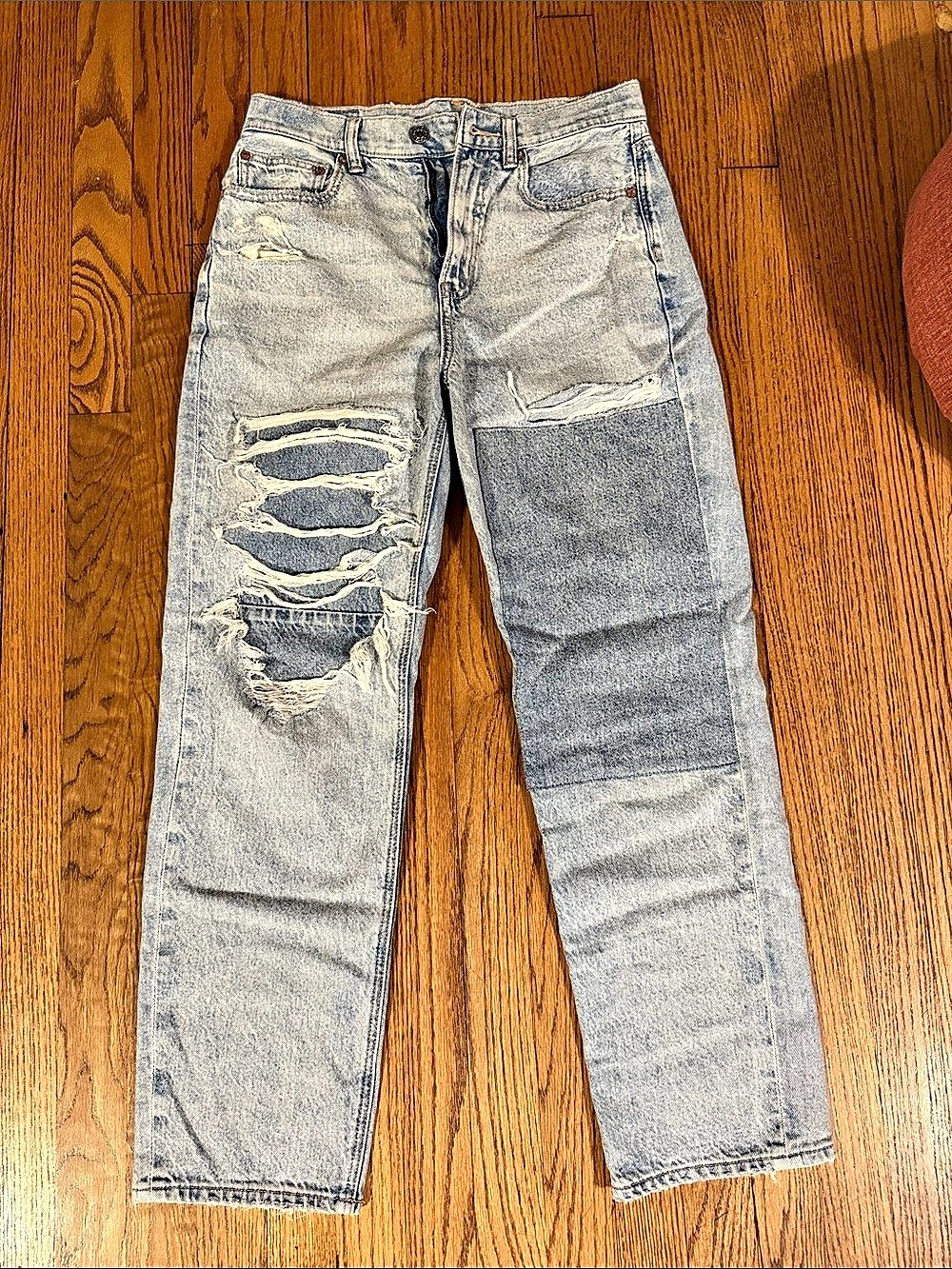 American Eagle Mom Jeans